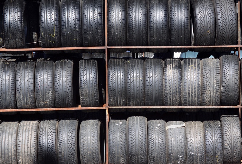 Buy Car Tires: 10 Tips and Tips